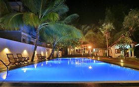 Hotel 4U